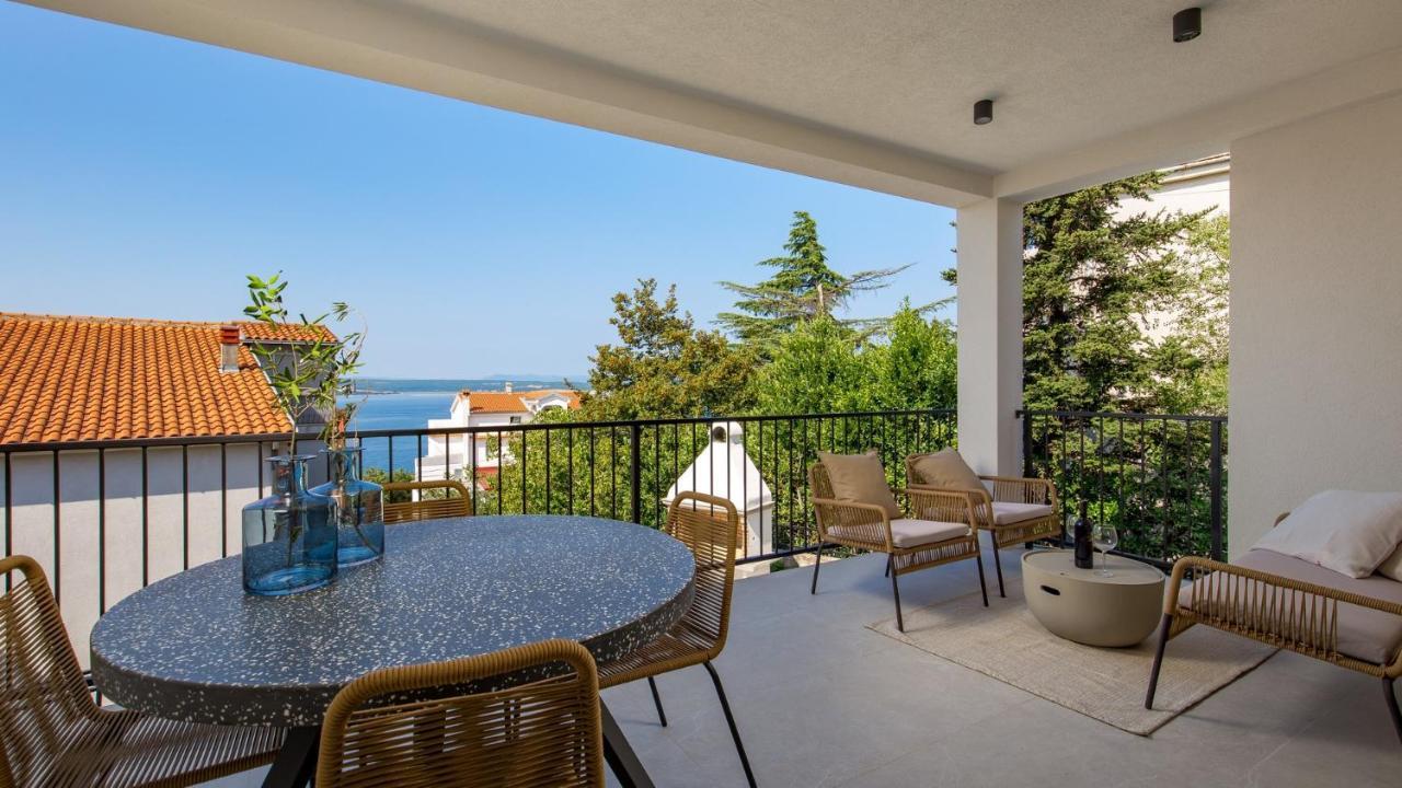 Apartments Villa Frankola With Swimming Pool Цриквеница Экстерьер фото